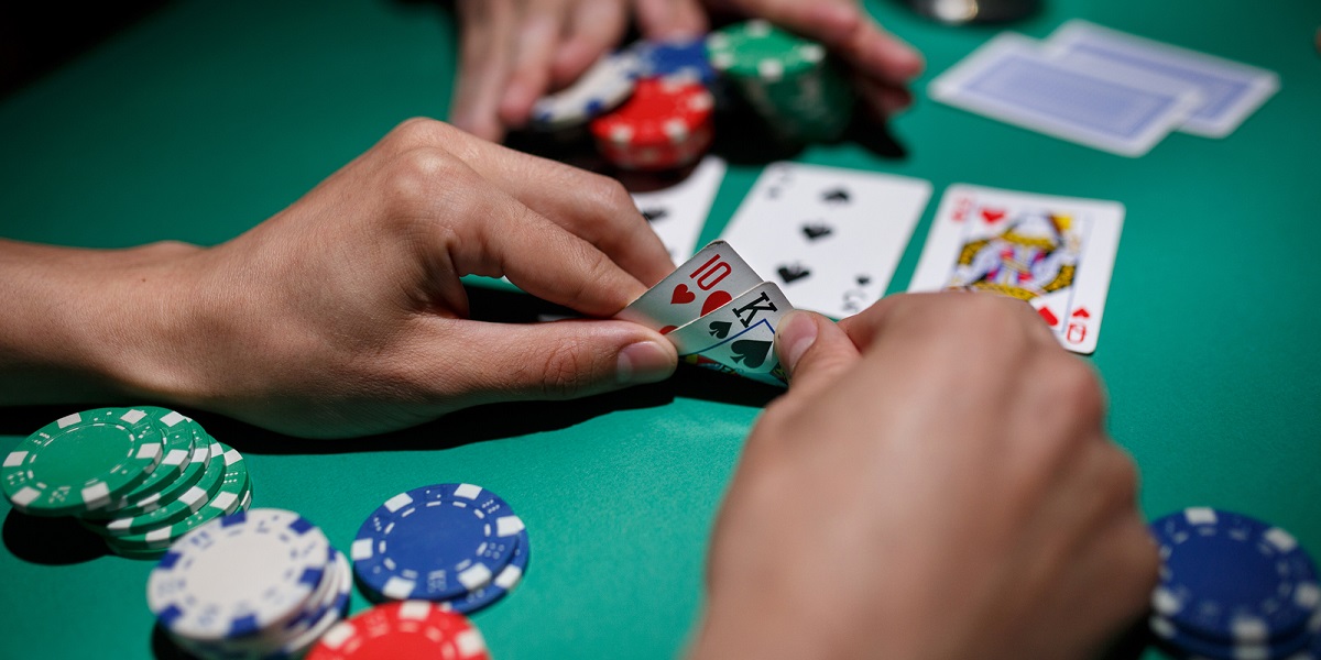 Online poker players, here's how to protect yourself