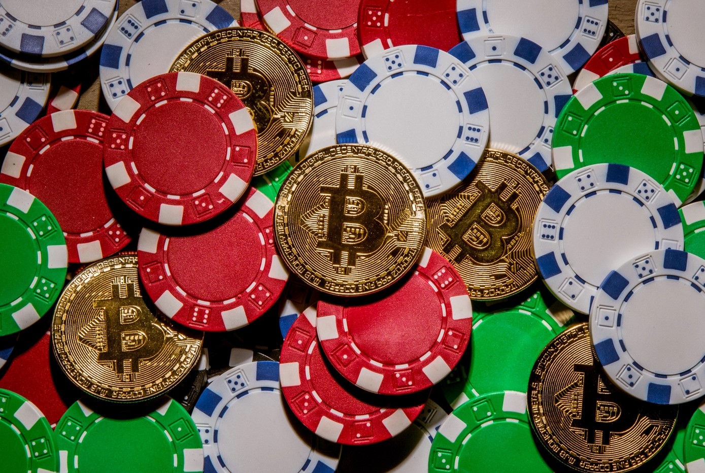 bitcoin poker buy bitcoins